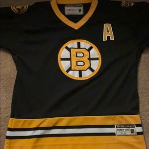 Old school bruins jersey #4 Bobby Orr
